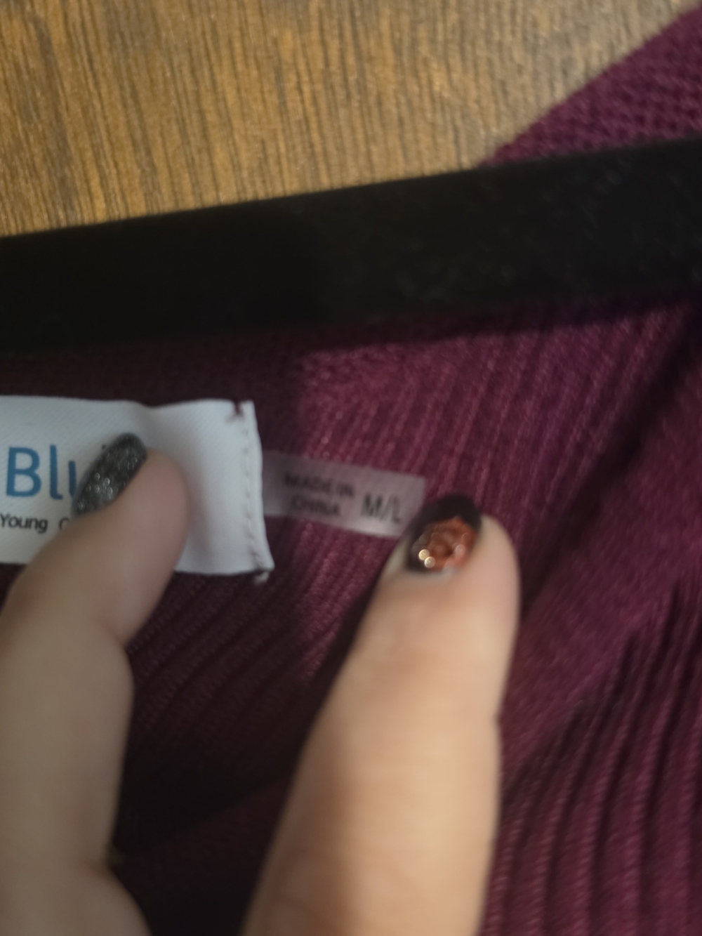 Bluivy Off-the-Shoulder Ribbed Poncho Sweater in Burgundy - Picture 5 of 6